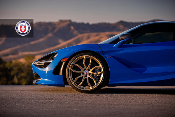 Фото дисков HRE P201 Глянцевое золото на McLaren 720S