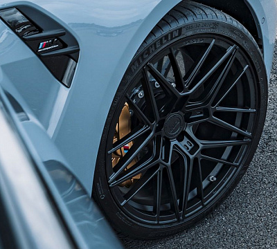 Фото дисков Bola FP1 на BMW 4/M4 (G22/G82)