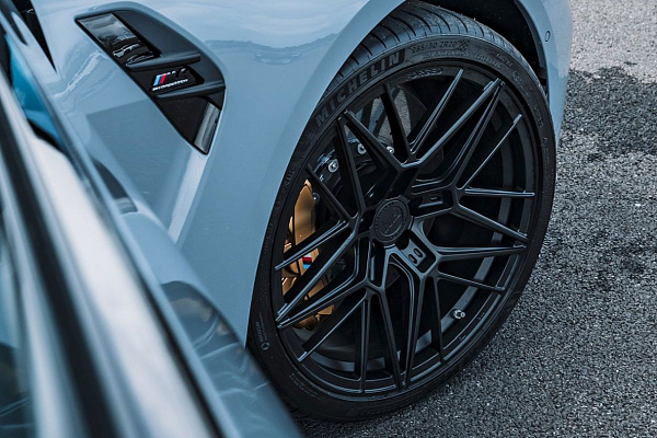 BMW M4 (G82/G83)