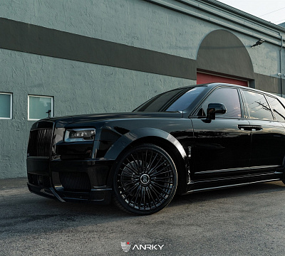 Фото дисков Anrky RF-230 на Rolls-Royce Cullinan