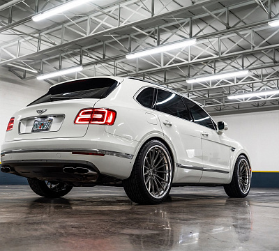 Фото дисков Anrky AN39 на Bentley Bentayga
