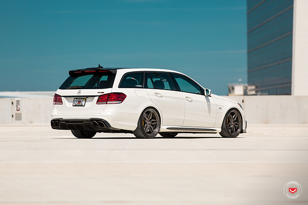 Фото дисков Vossen ML-X1 Глянцевый темный лак на Mercedes-Benz E-Class (W212, S212, C207)
