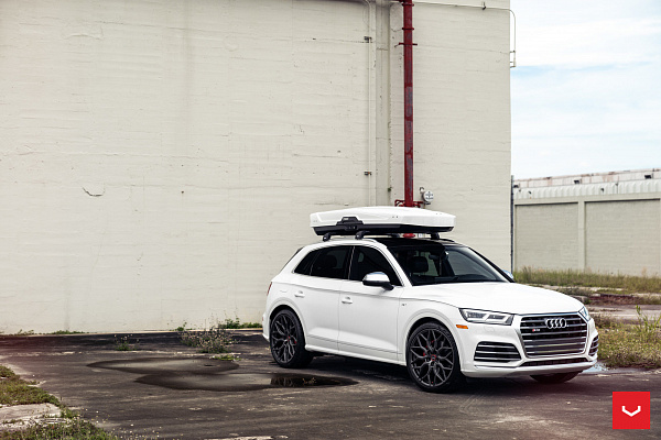Фото дисков Vossen HF-2 Сатиновый графит на Audi Q5 (FY)