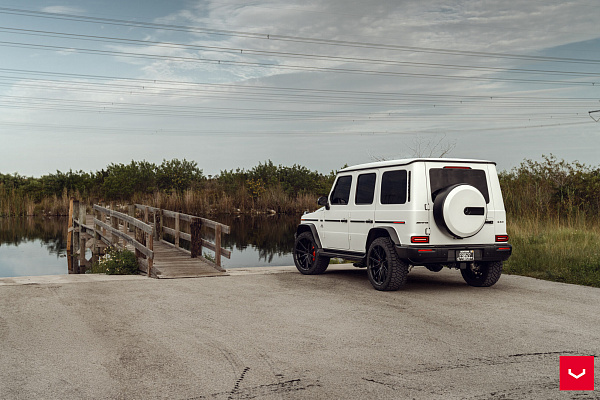 Фото дисков Vossen HFX-2 (5-Lug) Черный глянец на Mercedes-Benz G-Class III