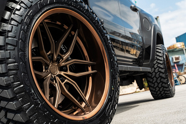 Фото дисков Anrky AN36 Сатиновая бронза на Ram 1500 V