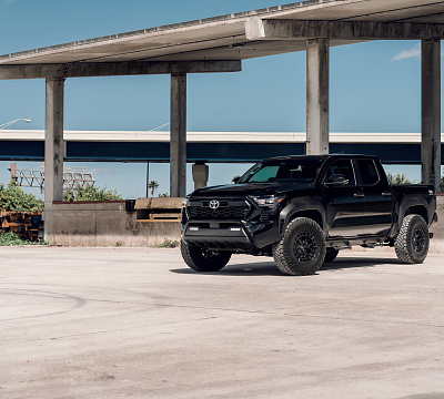 Фото дисков Vossen HFX-1 (6-Lug) на  Toyota Tacoma IV