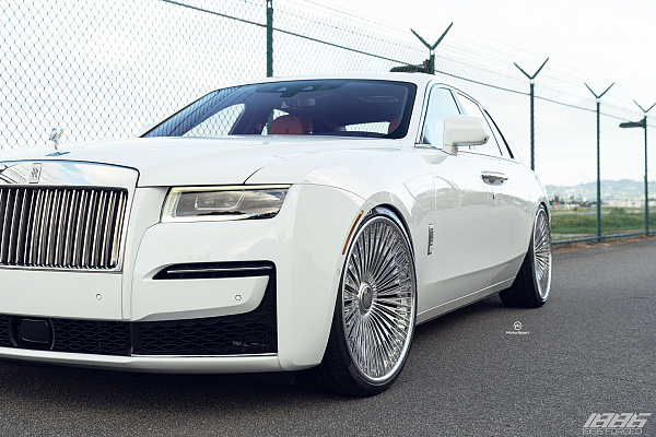 Фото дисков 1886 Wheels G007 Полированный лак на Rolls-Royce Ghost II