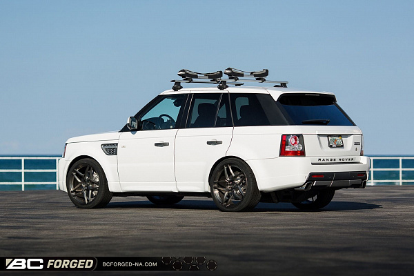 Фото дисков BC Forged RZ053 Глянцевый темный лак на Range Rover Sport I