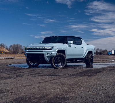 Фото дисков Vossen GNX-02 на GMC Hummer EV