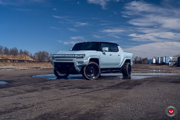 Фото дисков Vossen GNX-02 Черный глянец на GMC Hummer EV