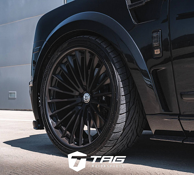 Фото дисков HRE S209H на Rolls-Royce Cullinan
