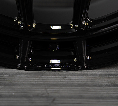 Vossen HFX-1 (6-Lug)