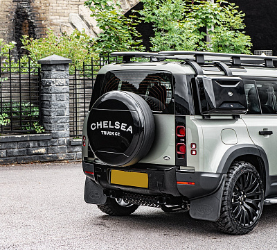 Фото дисков Kahn Kahn RS на Land Rover Defender II