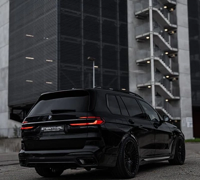 Фото дисков ST Wheels ST3 на BMW X7 (G07)
