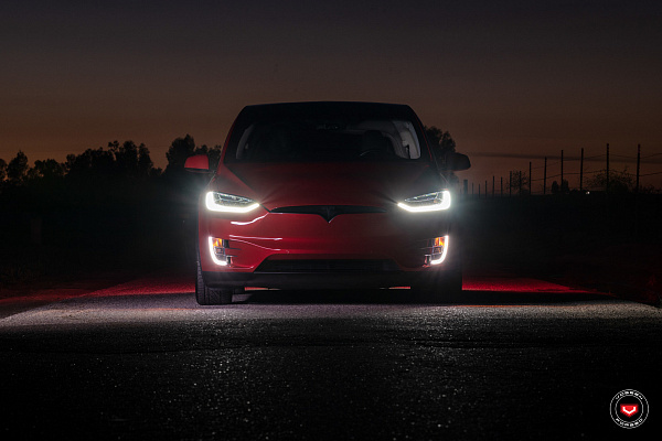 Фото дисков Vossen ML-X2 Серебро на Tesla Model X