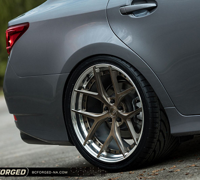 Фото дисков BC Forged HCS21 на Lexus GS IV