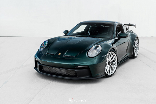 Фото дисков Anrky AN10 Глянцевый лак на Porsche 911 VIII