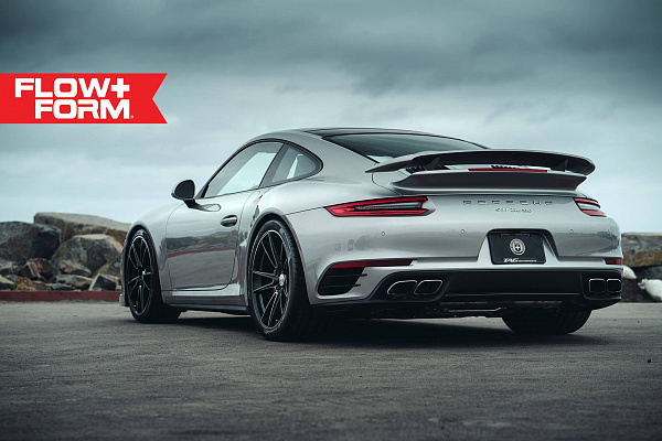 Фото дисков HRE FF04 Черный сатин на Porsche 911 VII