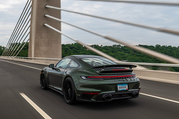 Фото дисков Brixton Forged R11-R Черный сатин на Porsche 911 VIII