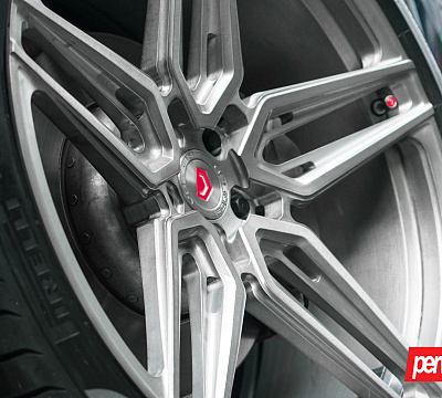 Фото дисков Vossen EVO-1R на BMW X5/X5 M (G05/G18/F95)