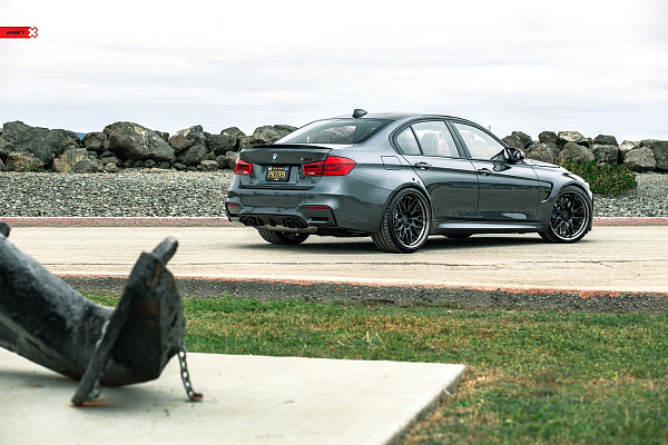 Фото дисков Anrky RS1 Черный сатин на BMW 3/M3 (F3x/F80)