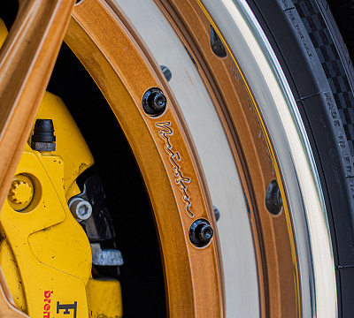 Фото дисков Brixton Forged VL2 на Ferrari 812