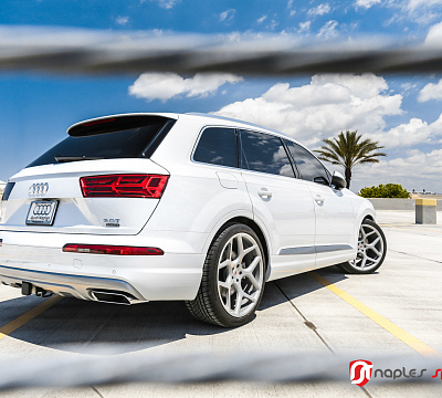 Фото дисков Vossen CG-205 на Audi Q7 (4M)