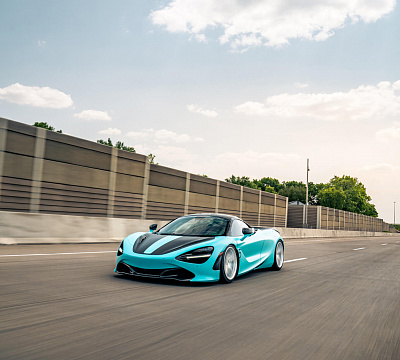 Фото дисков HRE P104 на McLaren 720S