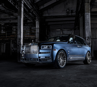 Фото дисков Savini SV61 на Rolls-Royce Cullinan