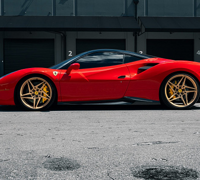 Фото дисков Anrky S1-X3 на Ferrari 488