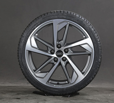 Audi 5 Spoke Trapezoid