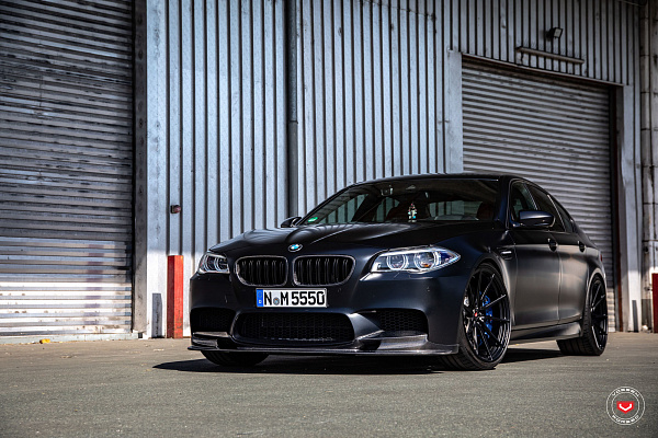 Фото дисков Vossen M-X2 Черный сатин на BMW 5/M5 (F10)