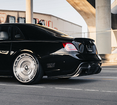 Фото дисков Vossen UV-7 на Rolls-Royce Ghost II
