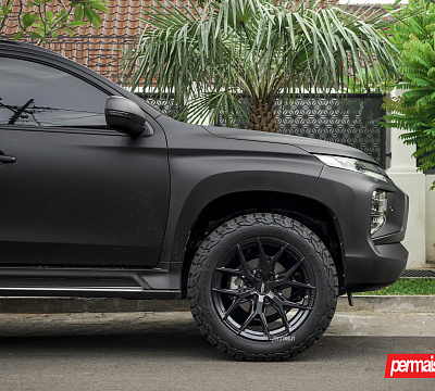 Фото дисков Vossen HF6-4 на Mitsubishi Pajero Sport III