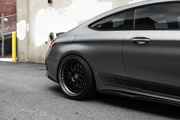 Mercedes-Benz C63S AMG Coupe