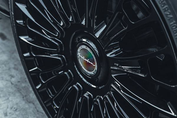 Фото дисков Brixton Forged LX01 Черный глянец на Range Rover V