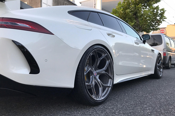 Mercedes-Benz AMG GT4