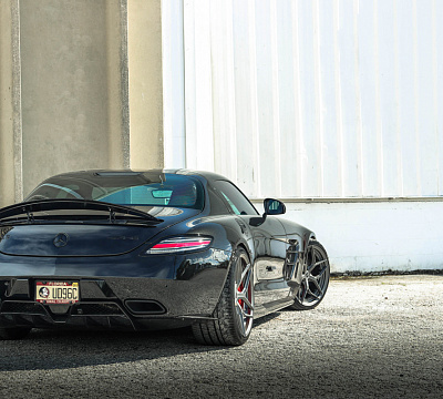 Фото дисков Brixton Forged PF7 на Mercedes-Benz SLS AMG