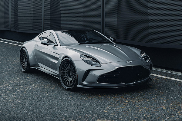 Фото дисков Brixton Forged TR20 Черный сатин на Aston Martin Vantage 4