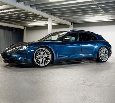 Фото дисков Bola FLZ на Porsche Taycan I