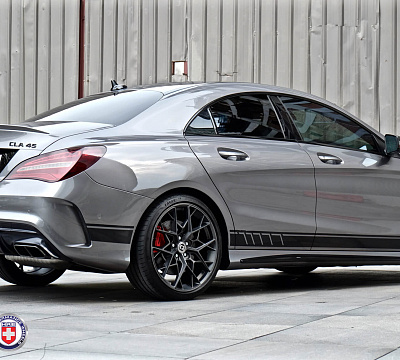 Фото дисков HRE FF11 на Mercedes-Benz CLA (C117, X117)