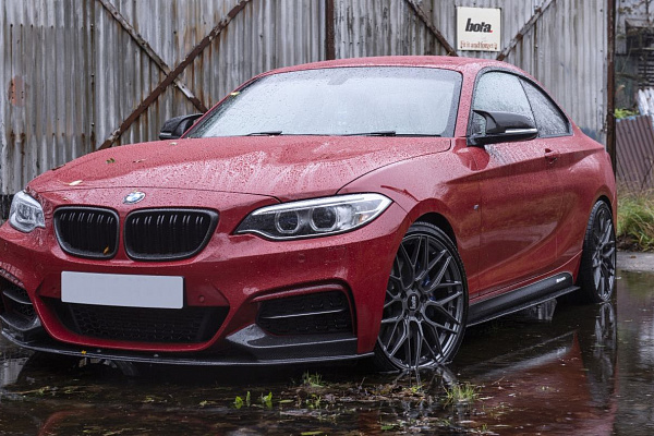 Фото дисков Bola B17 Глянцевый графит на BMW 2/M2 (F22/F87)