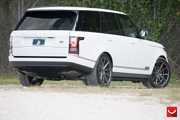 Фото дисков Vossen VFS-1 Сатиновый графит на Land Rover Range Rover IV