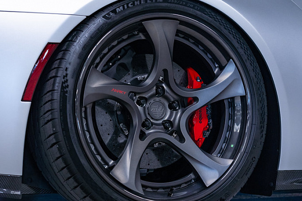 Фото дисков Anrky XR-305 Сатиновый графит на Ford GT II