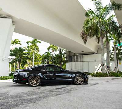 Фото дисков Vossen VFS-2 на Ford Mustang V