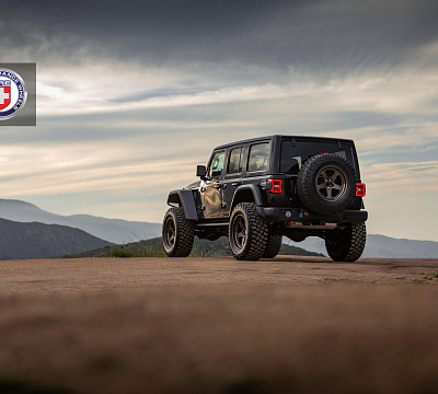 Фото дисков HRE 527 на Jeep Wrangler IV (JL)