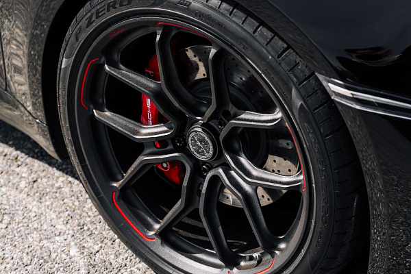 Фото дисков Brixton Forged CM5-RS Черный матовый на Porsche 911 VIII
