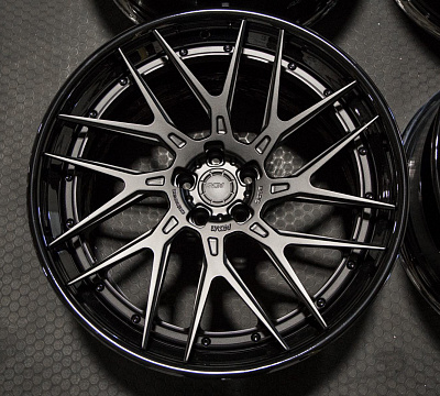 ADV.1 ADV8R M.V2 CS