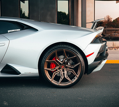 Фото дисков Vossen EVO-3R на Lamborghini Huracan