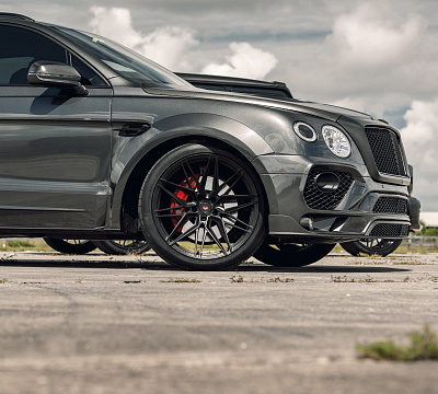 Фото дисков Vossen EVO-5 на Bentley Bentayga